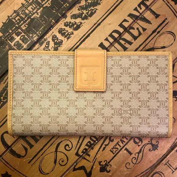 CELINE Macadam Bifold Long Wallet Caramel Brown Vachetta Genuine Leather - Picture 13 of 16